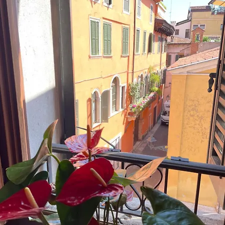 Montecchi House Apartamento