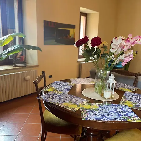 Montecchi House Apartamento Verona