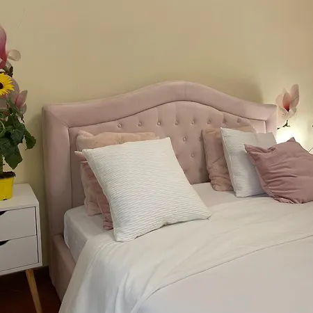 Montecchi House Apartamento *