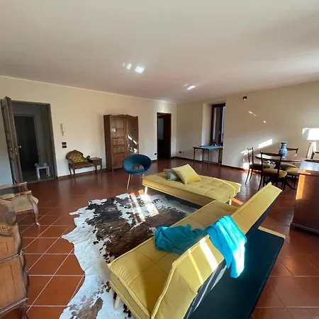 Montecchi House Appartamento *