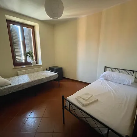 Montecchi House *