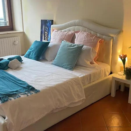 Montecchi House Verona