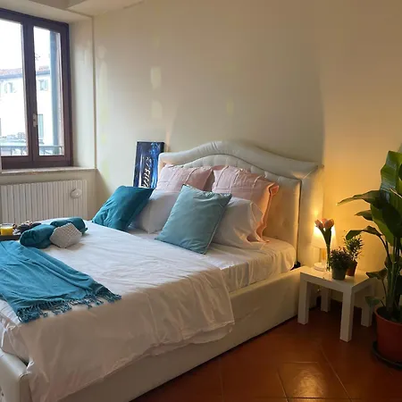 Montecchi House Verona