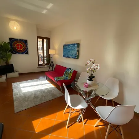 Montecchi House